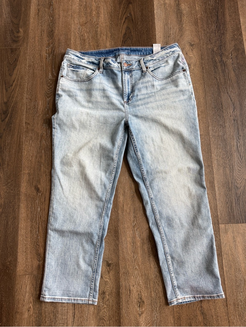 Chico’s Light Wash Boyfriend Ankle Women's Jeans Size 12